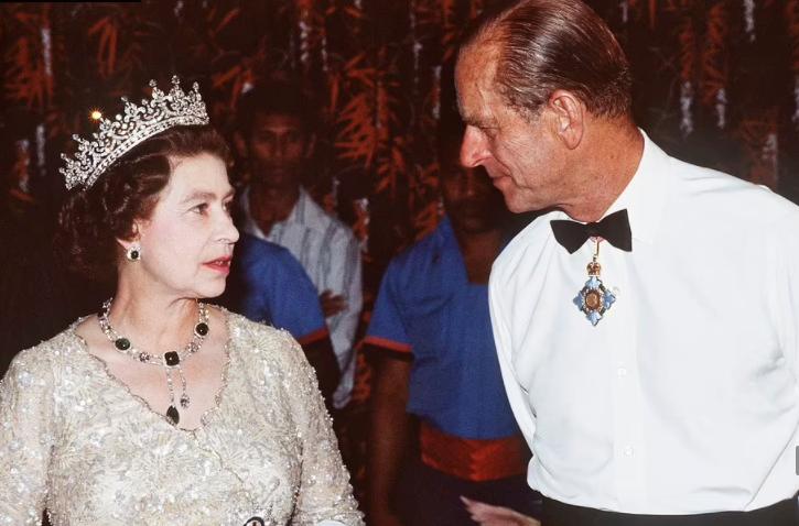 英国女王的婚姻历程,英国女王的爱情文案