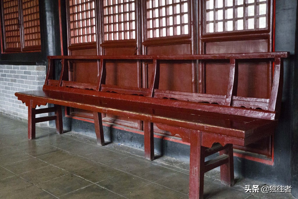 孔府正门以及正门楹联,孔府重光门对联图片