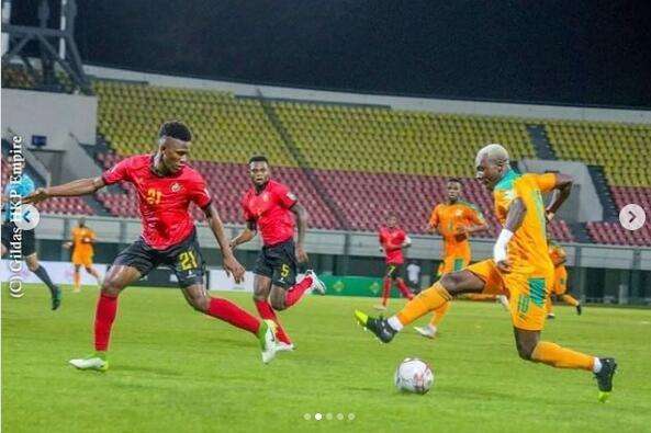 埃弗拉放弃国家队征召,埃弗拉转会到水晶宫了吗