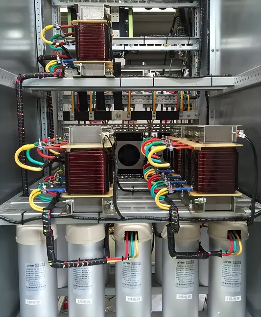 智能无功补偿控制器有什么用,无功补偿技术在电力系统中的应用