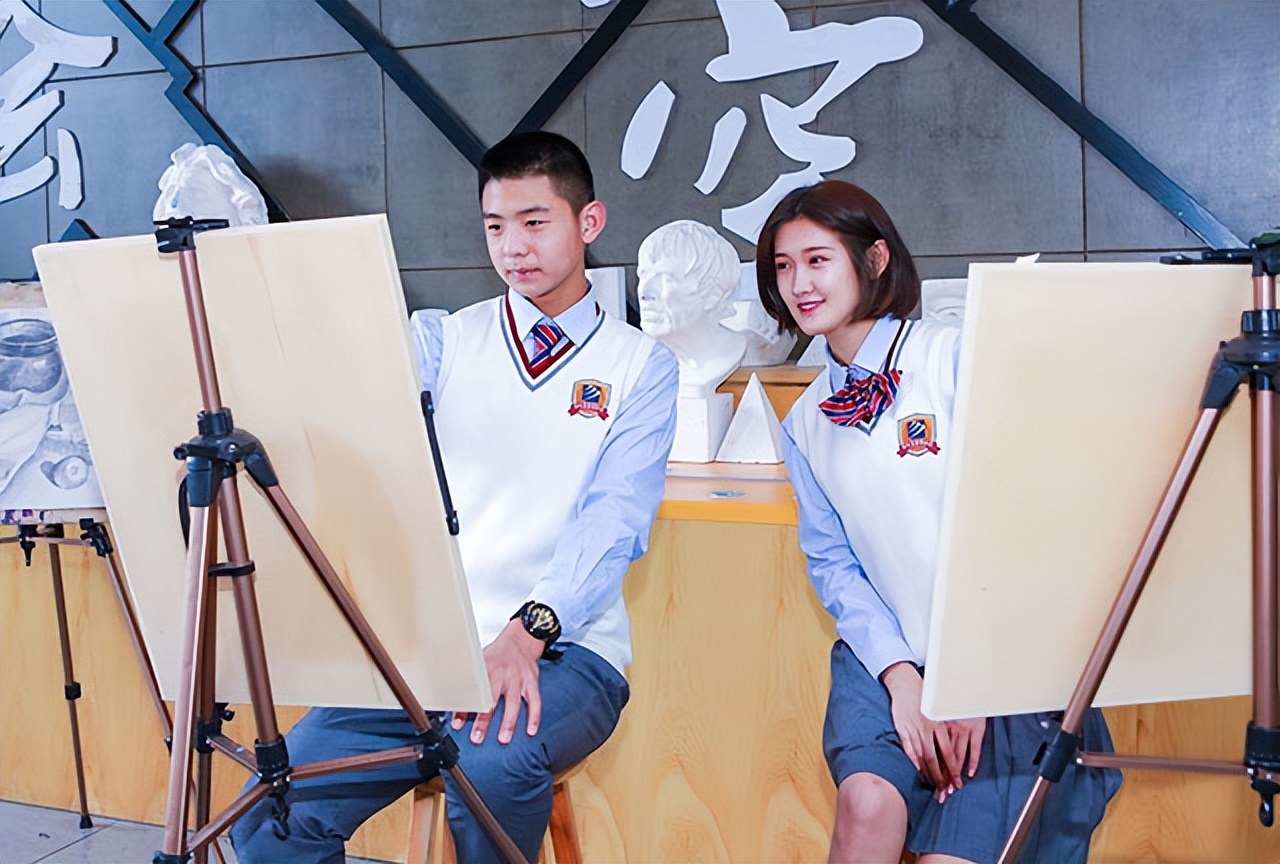 没考上高中读技校学什么专业好,读技校真的没有什么好的出路吗