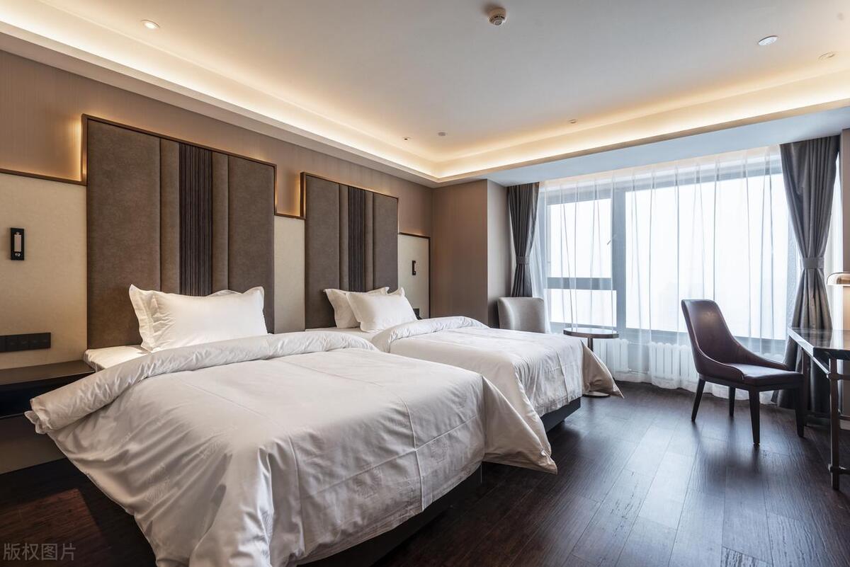 我在澳门做“捞妹”工资11000中年的残酷在我身上体现得淋漓尽致