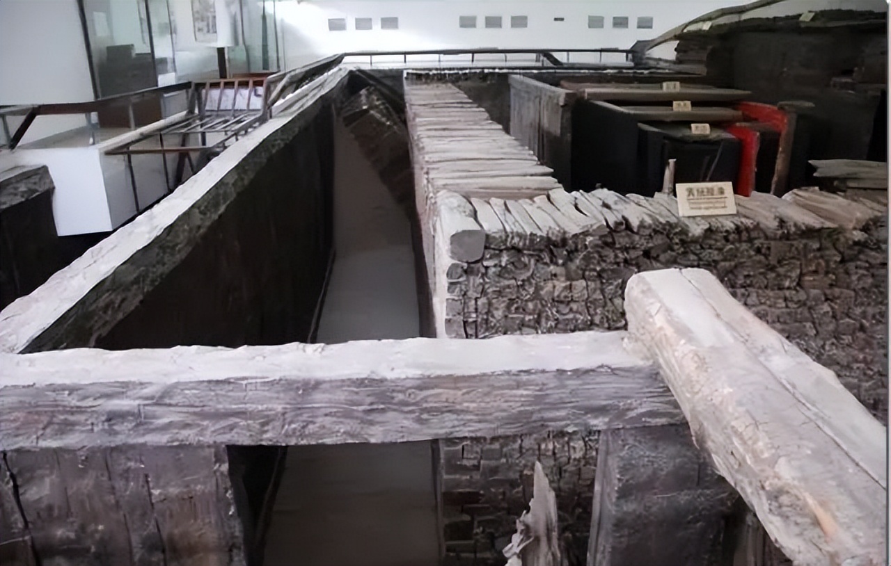 1972年到1974年发现的什么墓,1972年到1974年挖掘的墓