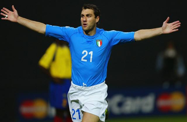 当今世界足坛十大球员,世界足坛历史十大中锋