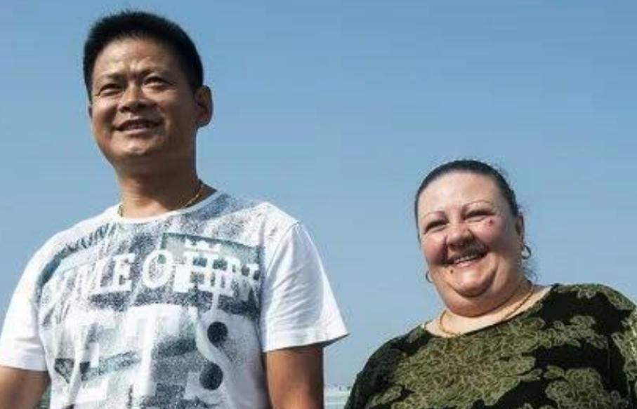 欧洲姑娘嫁中国山东小伙,欧洲姑娘嫁山东小伙培养两个女儿