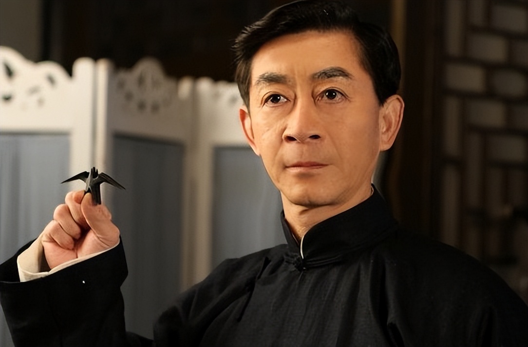 燕子李三飞檐走壁轻功高清图片,燕子李三李圣武为何能飞檐走壁