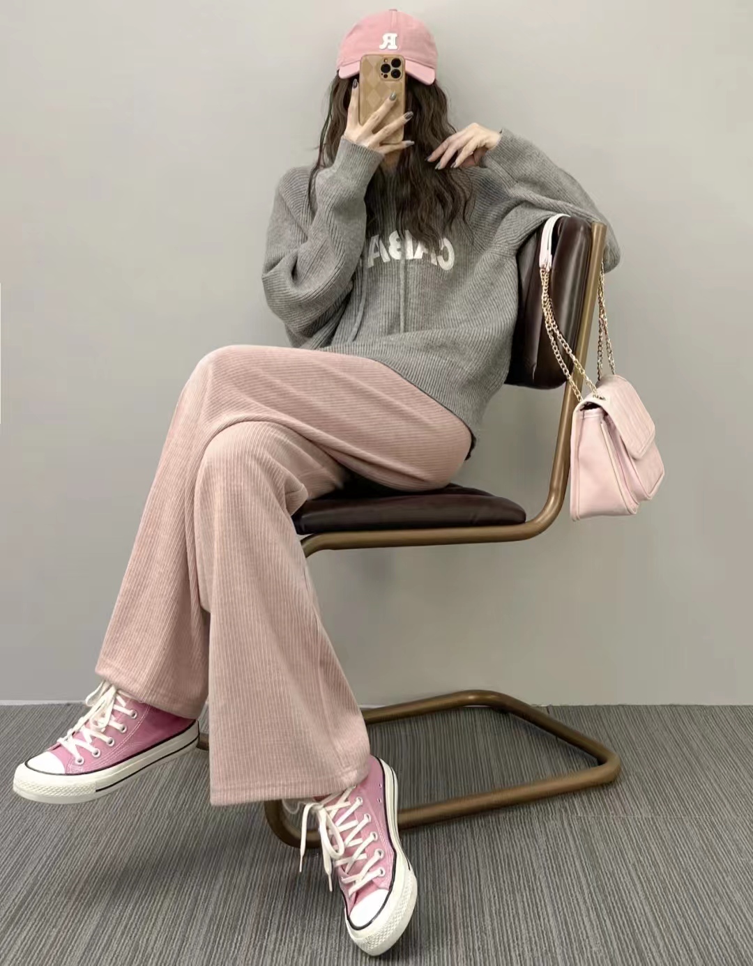 粉色搭配什么颜色显高级,粉色跟什么颜色搭配显高级