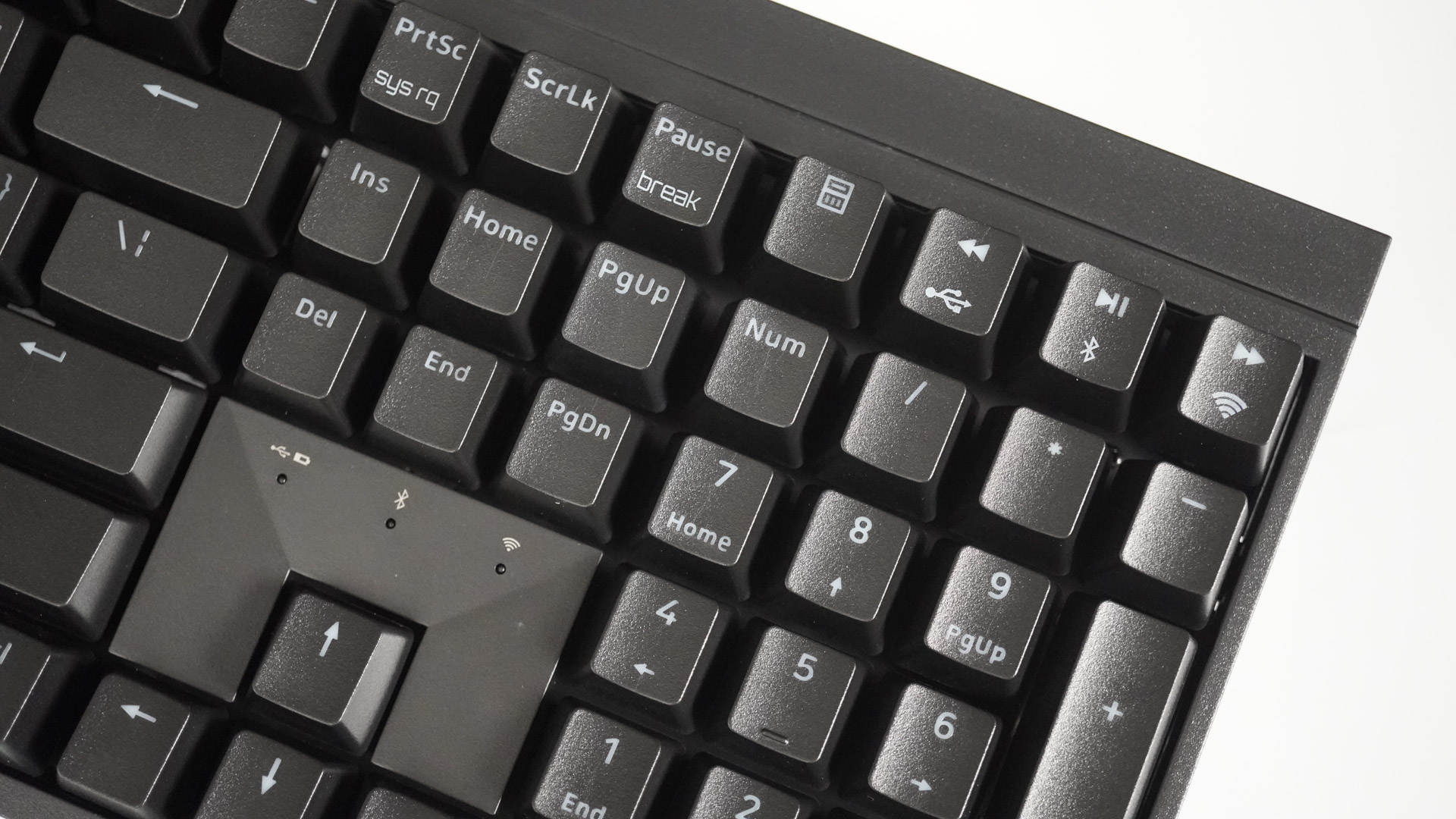 cherry樱桃mx8.0rgb彩光机械键盘,cherry樱桃mx8.0机械键盘什么水平