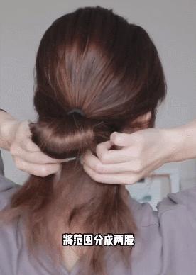 别再披头散发了教你一招秒变女神,今年别再披头散发了三款减龄发型