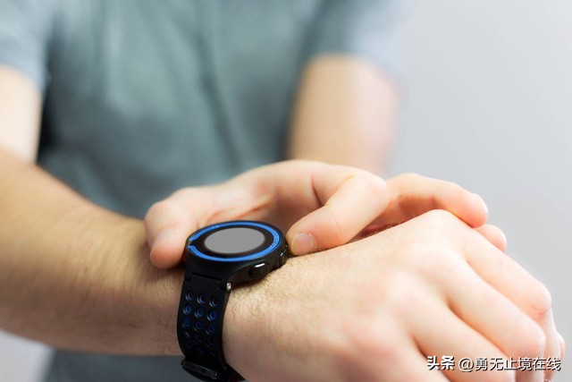 目前最好的智能手表是哪款,现阶段最好的几款智能手表