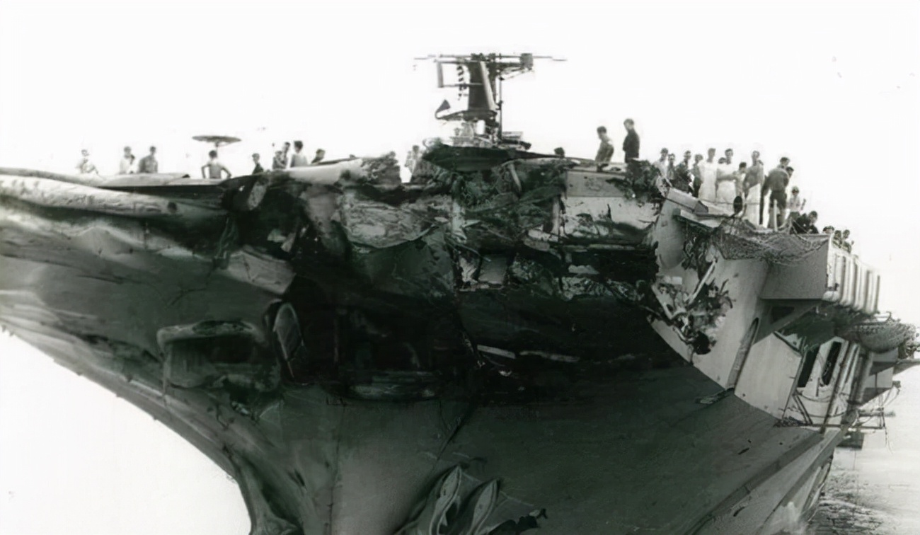 中方花三千万美金，买澳大利亚一艘废船，舱门打开后却有意外收获