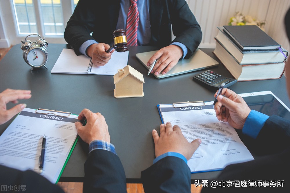 院落补偿能与房屋补偿一样吗,开垦荒地建筑房屋补偿政策