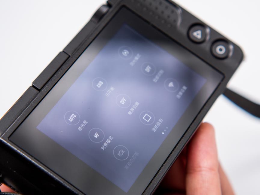 便宜相机和最好的相机拍照对比,5000块的相机能拍出什么效果