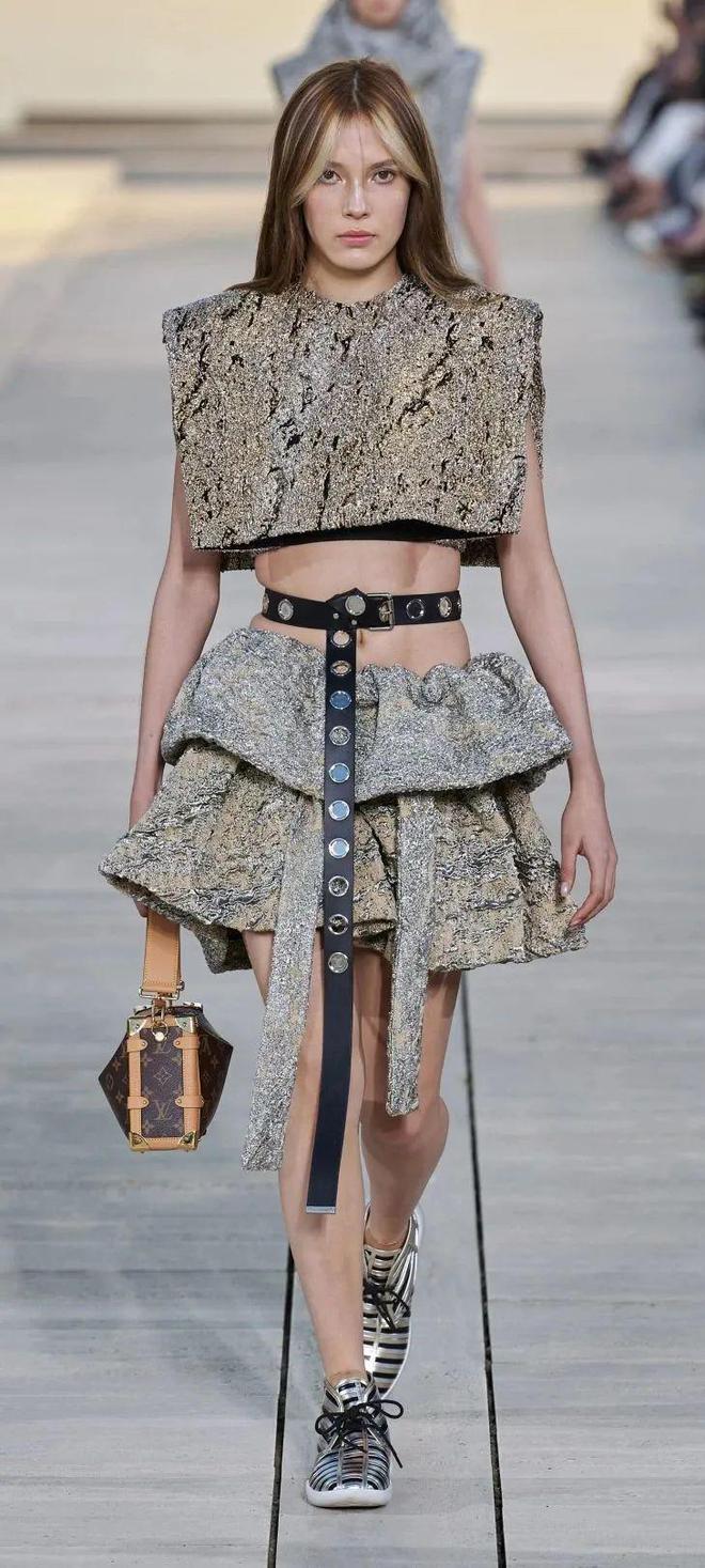 腋下包轻奢小众高级感百搭黑色,小巧精致腋下包种草