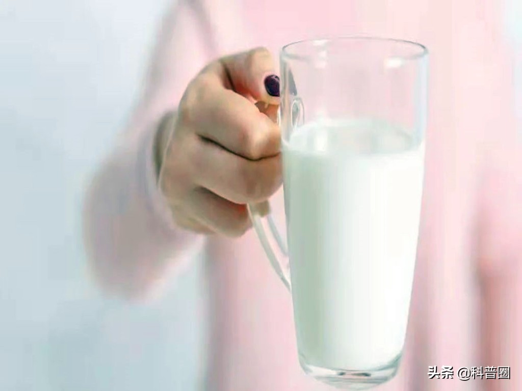 放了防腐剂的牛奶会致癌吗,牛奶中全是防腐剂有毒还致癌