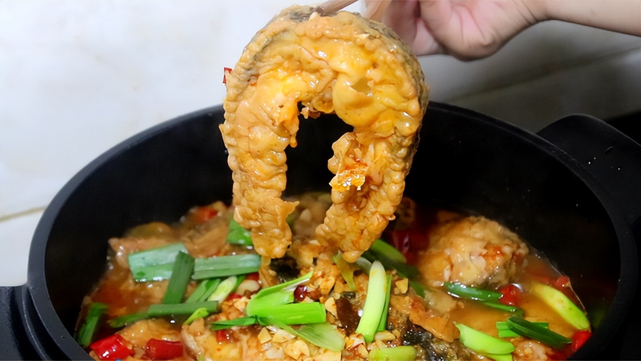 草鱼这样做鲜香入味全家人都爱吃,美味草鱼这样做你学会了吗