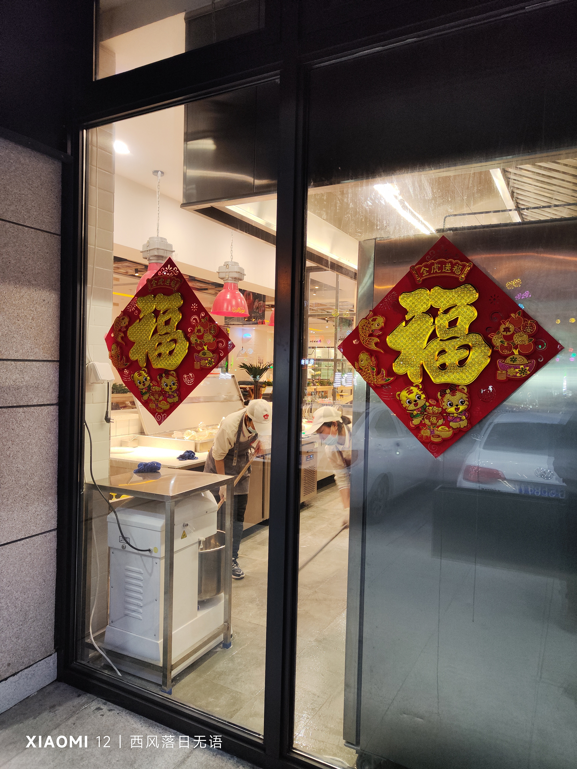 小米12哪一款更值得入手,小米12还值得入手么最新