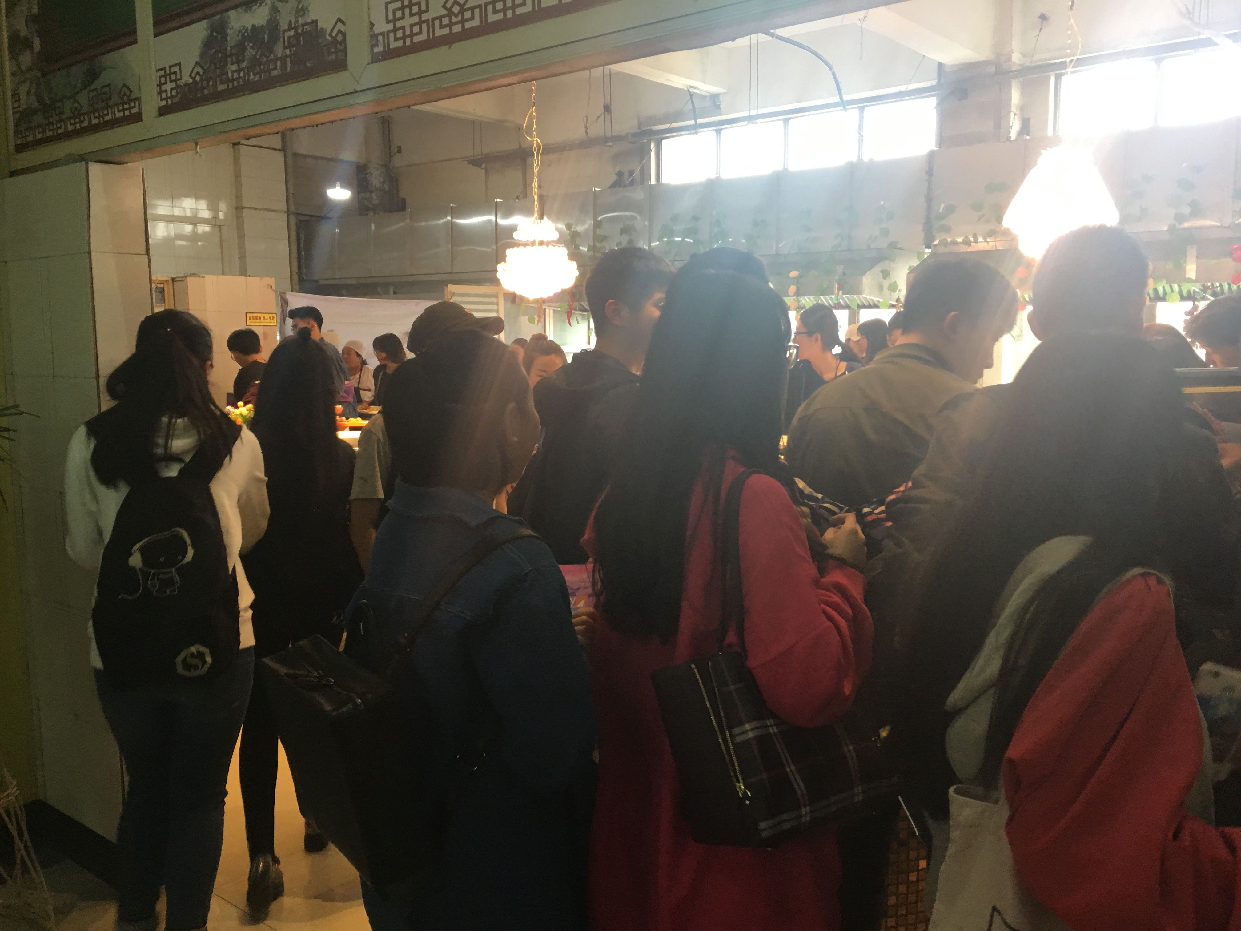 承包食堂经营小技巧,承包食堂除了食材还需要买什么