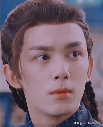 十大最丑男明星尖嘴猴腮,凸嘴严重的男星