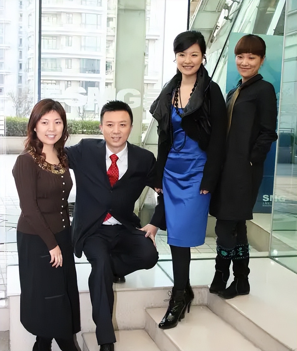 新闻联播潘涛年轻照片,新闻联播潘涛是哪年出生