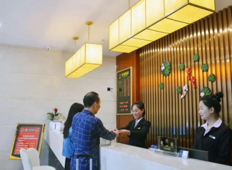 回顾烈女*玉娇邓**：遭三名官员凌辱，当场反杀致一死一伤，法院咋判