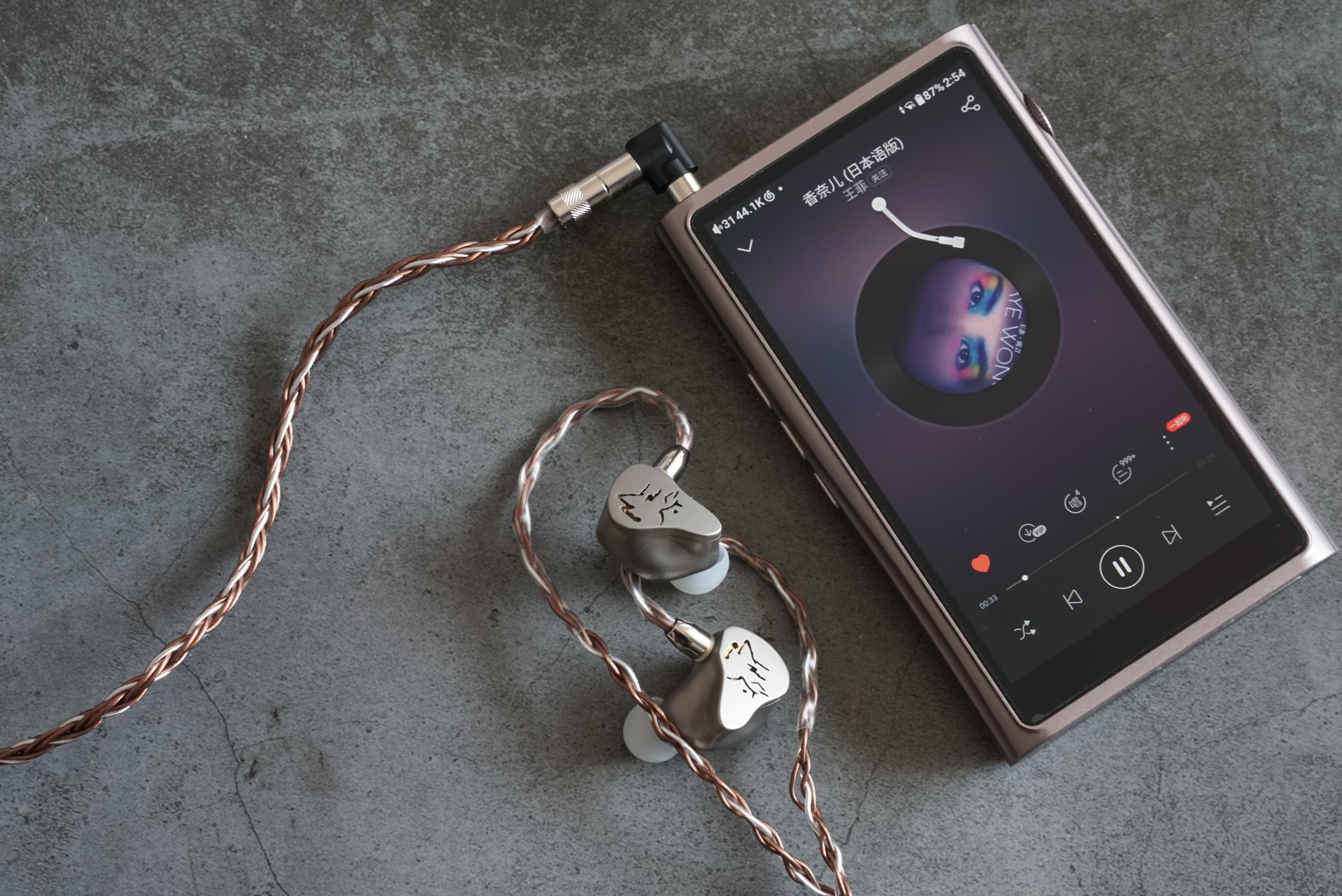 苹果3999耳机有必要买吗,1299有必要买苹果耳机吗