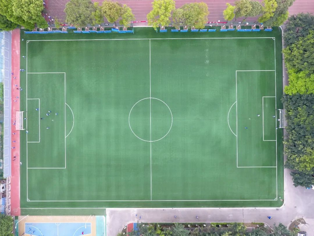 成都中小学首块！华西中学满天星足球场获国际足联认证