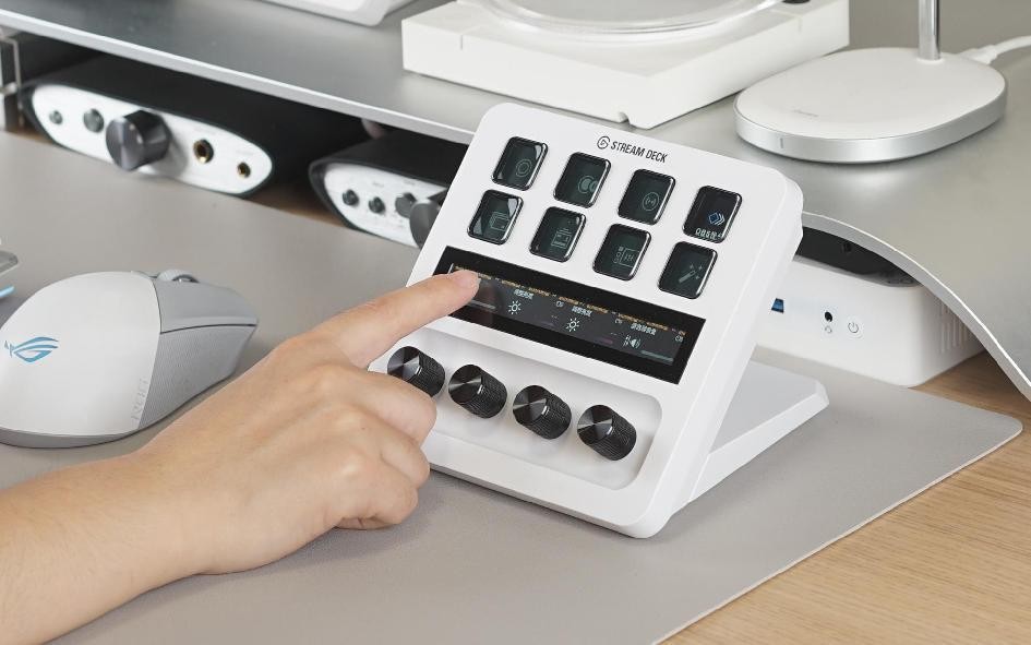 好看充满科技感的桌搭,桌搭好物推荐简约