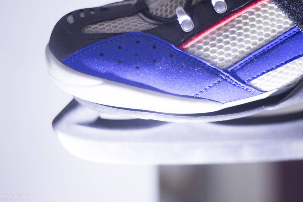 北京冬奥会速滑黑科技,冬奥会的冰刀到底有多锋利
