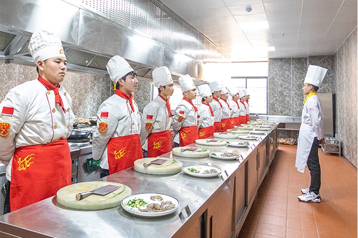 你想开一家怎样的店呢,开一家餐饮店需要注意什么