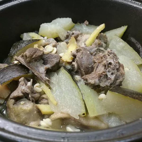 夏天冬瓜煲鸭汤的做法,适合夏天喝的冬瓜素汤