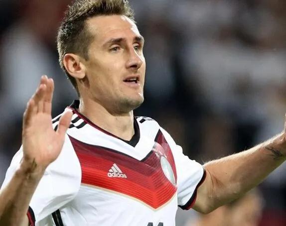 德国传控和西班牙传控谁厉害,西班牙德国传控视频