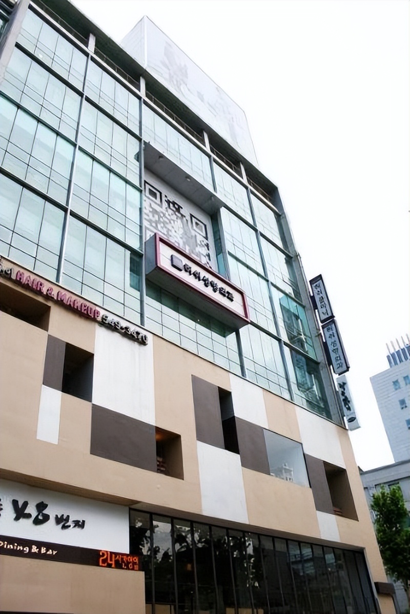 韩国整容和中国整容区别,揭秘韩国骇人整容文化