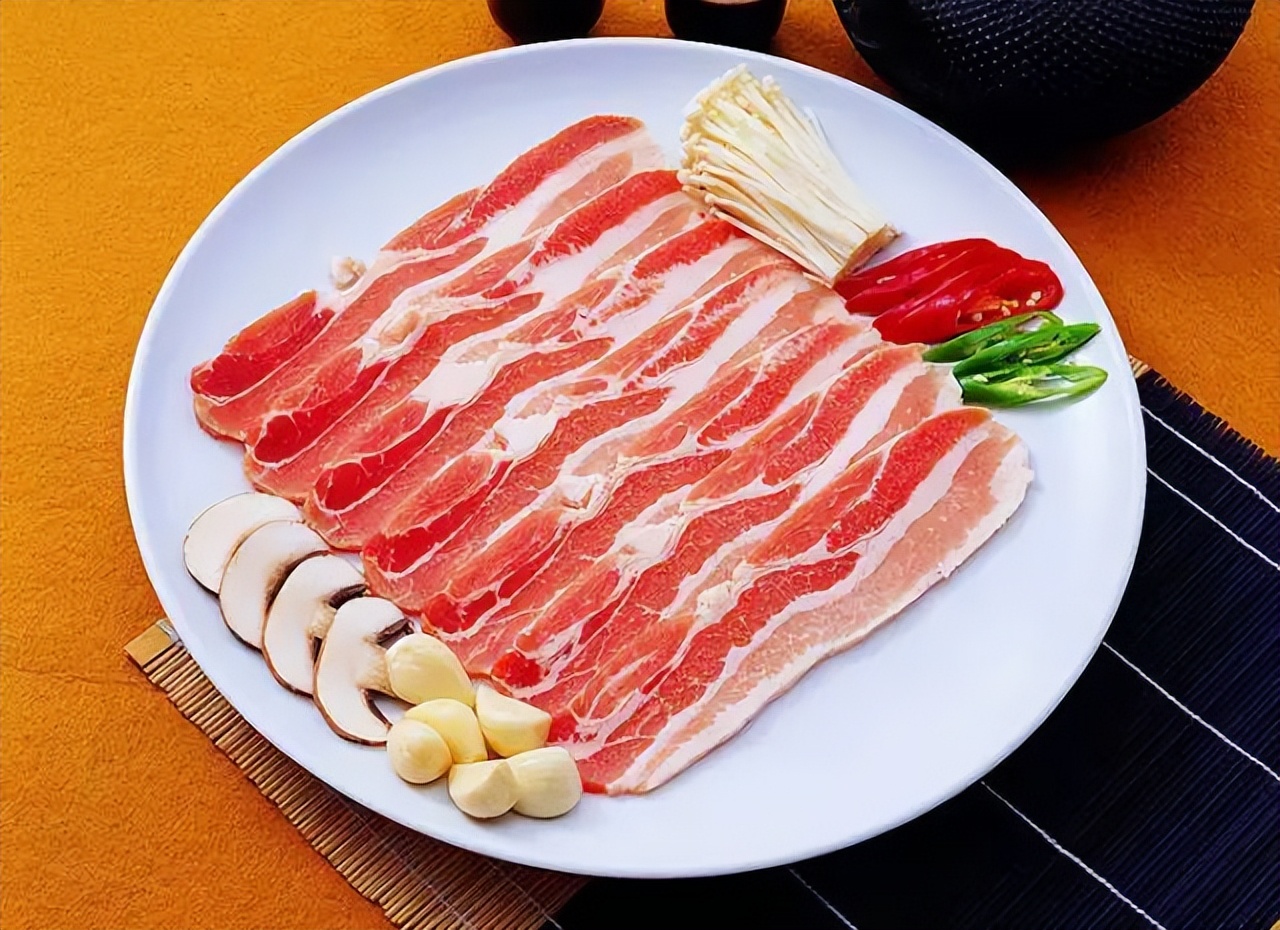 鹅肉是癌细胞的“发物”吗？劝告：这6种肉，请嘴下留情