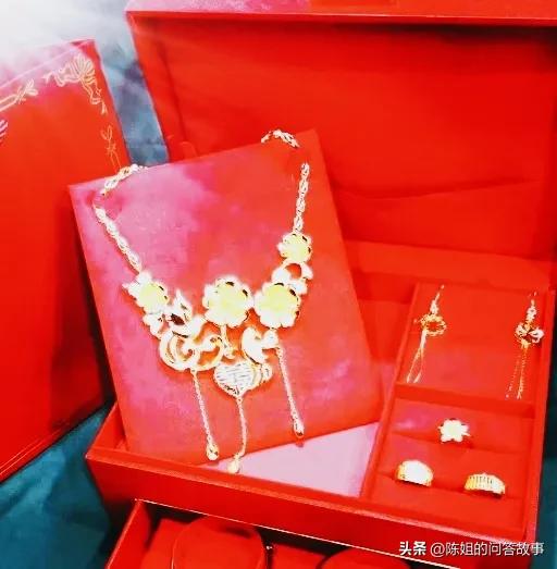 婆婆每年给我2万却不帮带孩子,二婚婆婆从没帮我带过孩子