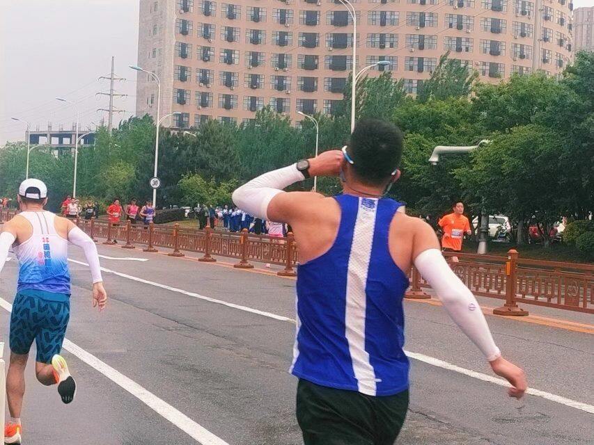 一场马拉松认识一座城,一场马拉松给一个城市带来了什么