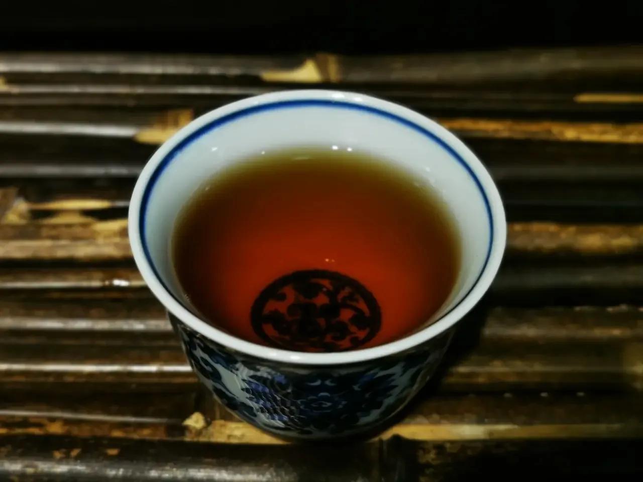 普洱茶贡饼怎么泡好喝,普洱茶茶包怎么泡好喝