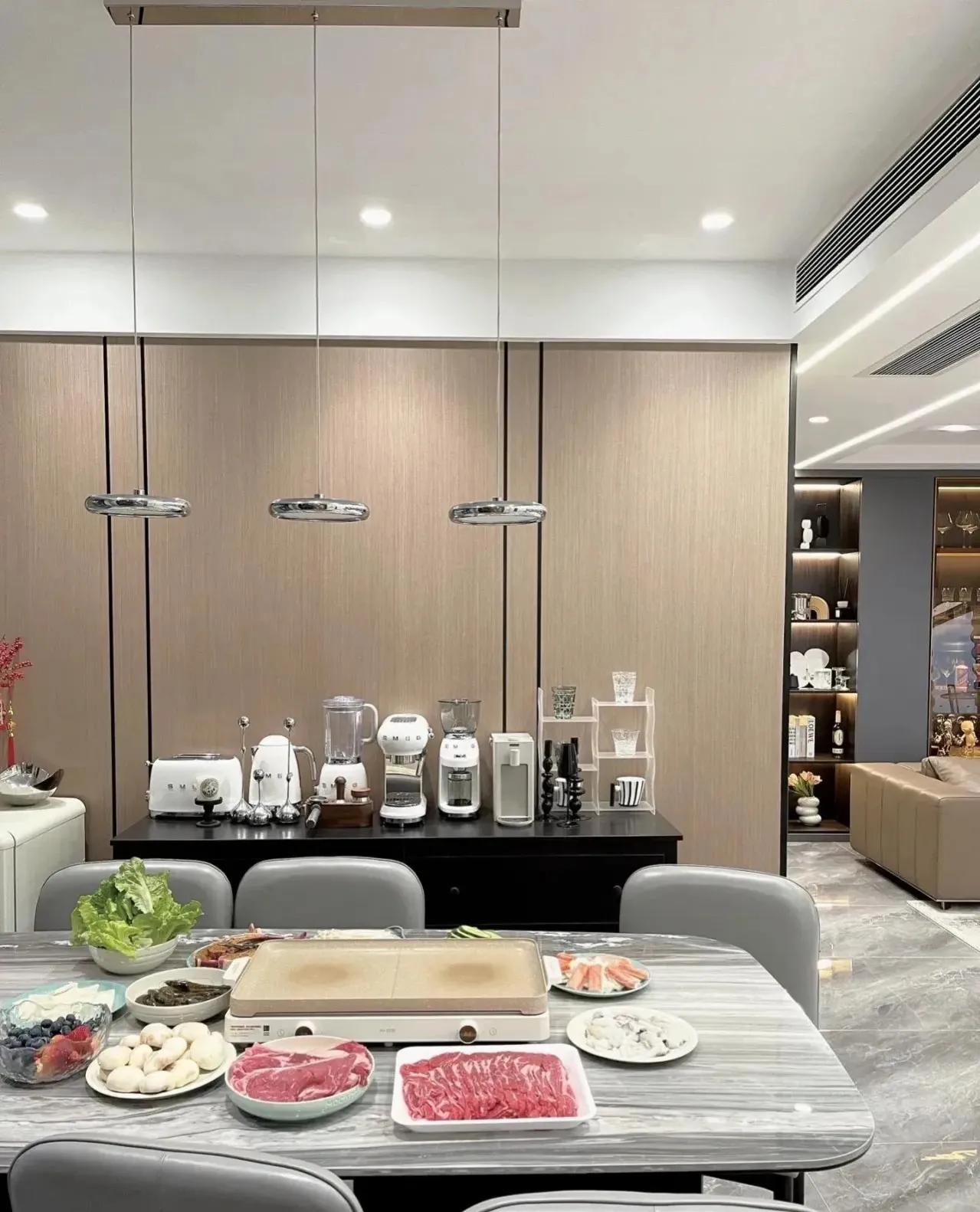 福建女主晒出138㎡新家：全屋没有一丝俗气，堪称装修教科书