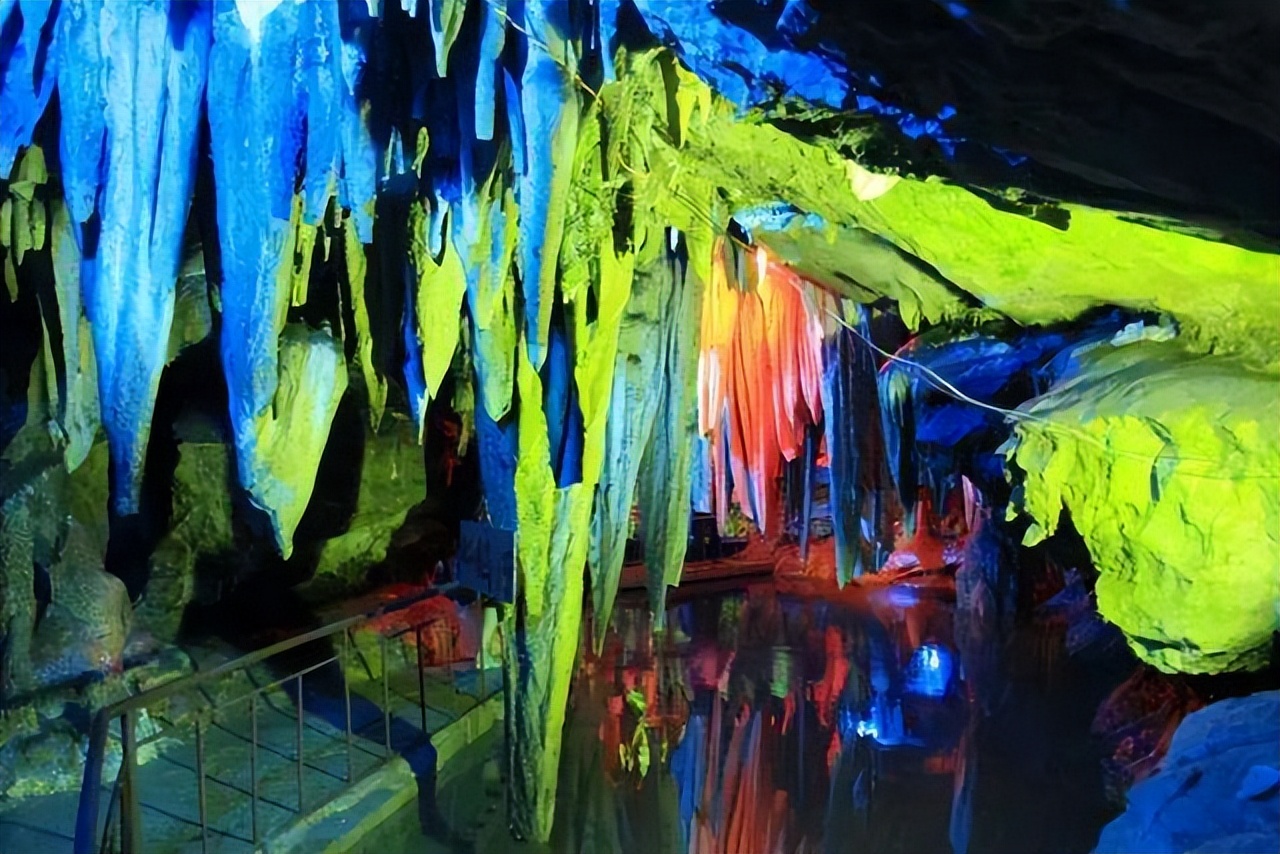 普者黑省旅游景点全攻略,普者黑风景区一天游玩攻略