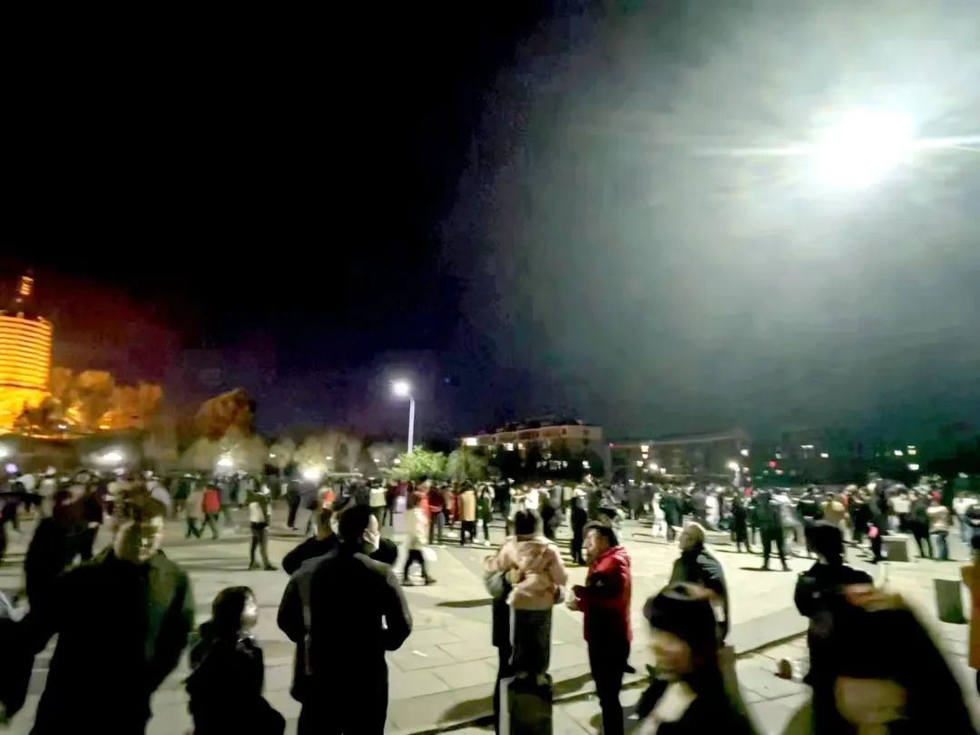 18万人涌入凡客诚品销量,大量用户涌入