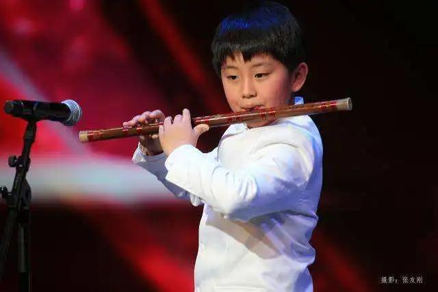 想让孩子学中国乐器哪个好,孩子音乐启蒙乐器怎么选