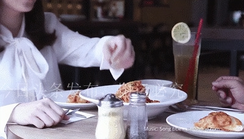 女生对邋遢男生的看法,男生对女生邋遢精致前后的态度