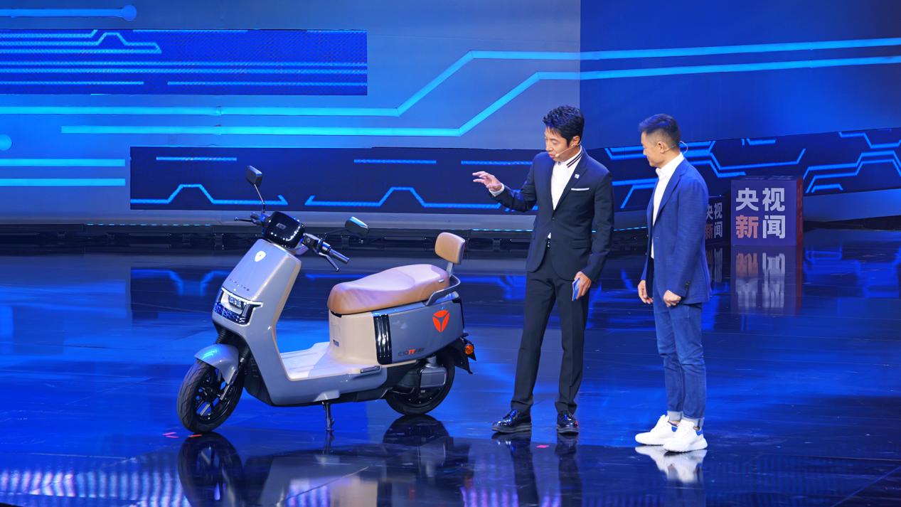 雅迪两轮电动车最新款,雅迪小型两轮电动车所有新款