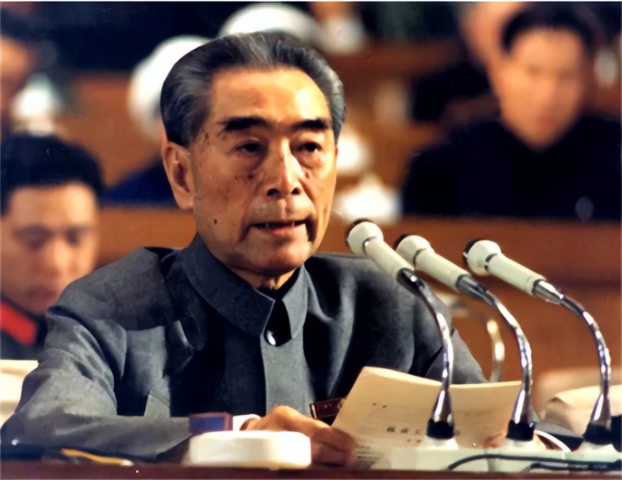 周总理批示妥善保护，千年女尸在博物馆存放20年，究竟是何来历？