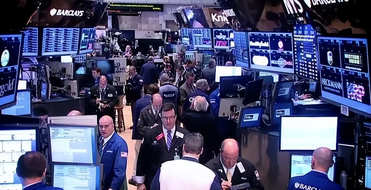 中方抛售千亿美债,中方抛售美债至8594亿