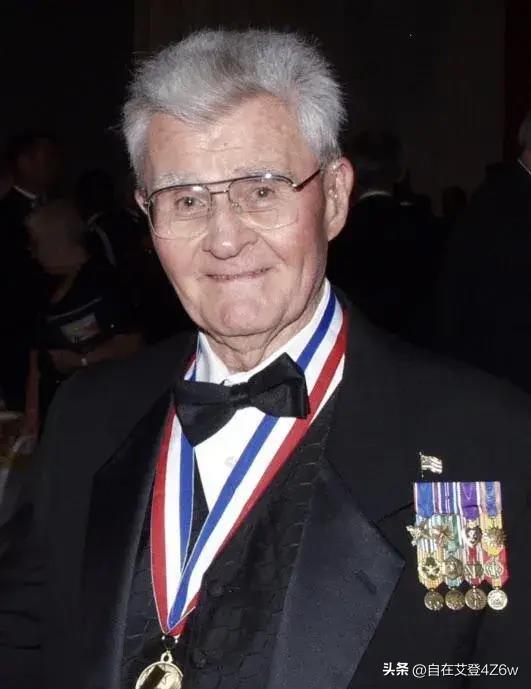 纳粹德国屠杀犹太女人,变态纳粹