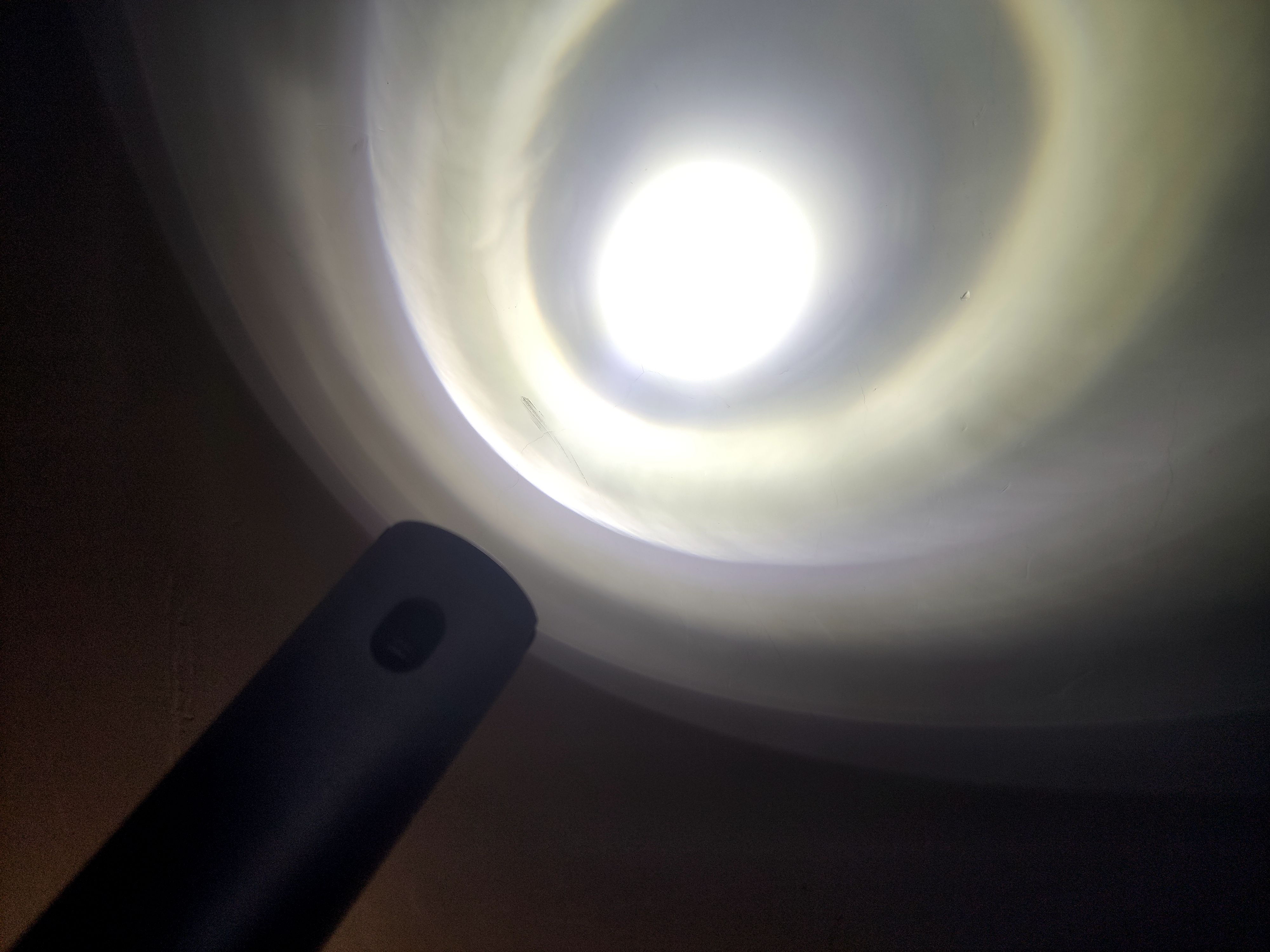 须眉T6智能剃须刀,须眉剃须刀t6智能款和标准款测评