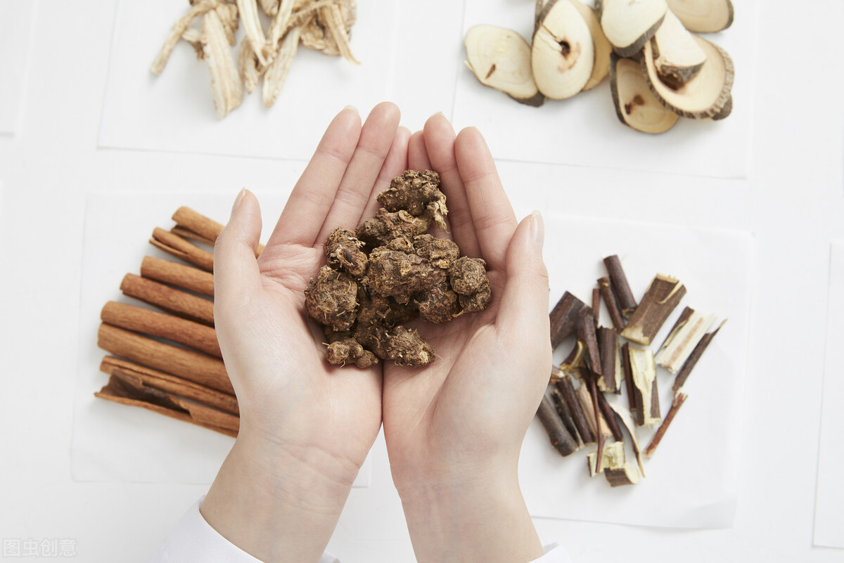 脚气湿疹的中药治疗方法,湿疹脚气手起泡抠破了总是长不好