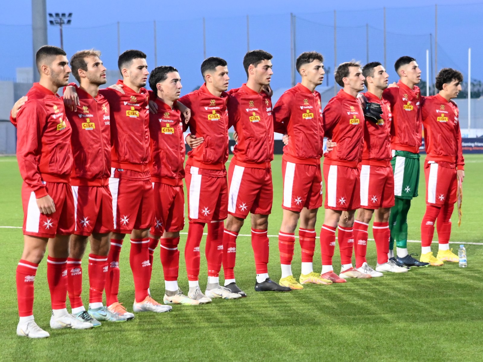 四位归化球员坐镇，这支欧洲鱼腩国家队，国际排名上升了7位