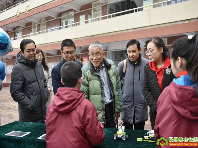 云兴小学迎接国家智慧教育平台创新应用案例视察